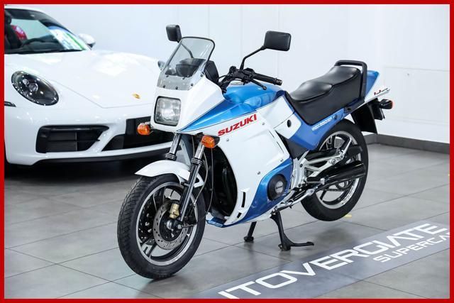 Suzuki SUZUKI GSX 550 TARGA E LIBRETTO ORIGINALE