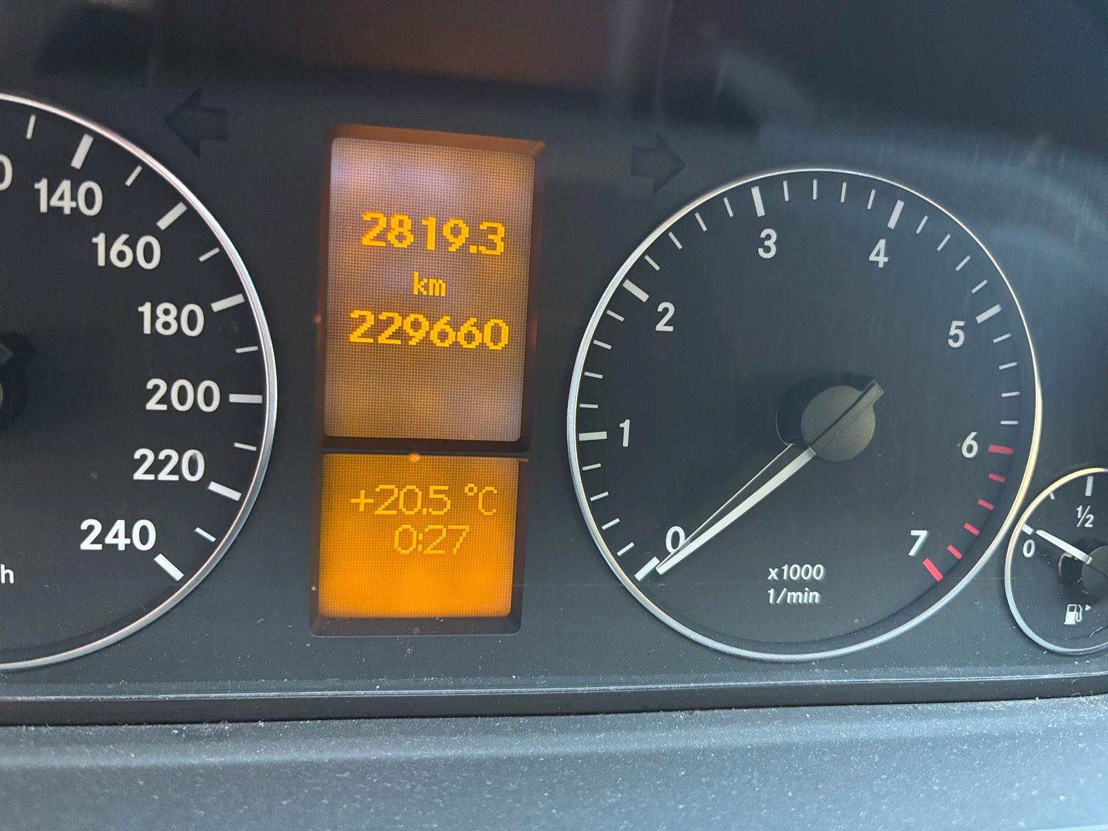 Mercedes-Benz A150 2006 — photo 7