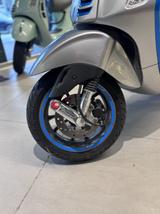 Vespa Elettrica 45 km/h bis zu 100 Km - NUR 800 KM gel - ROLLER 45 KM H