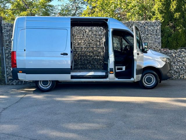 Mercedes-Benz Sprinter – Bild 4