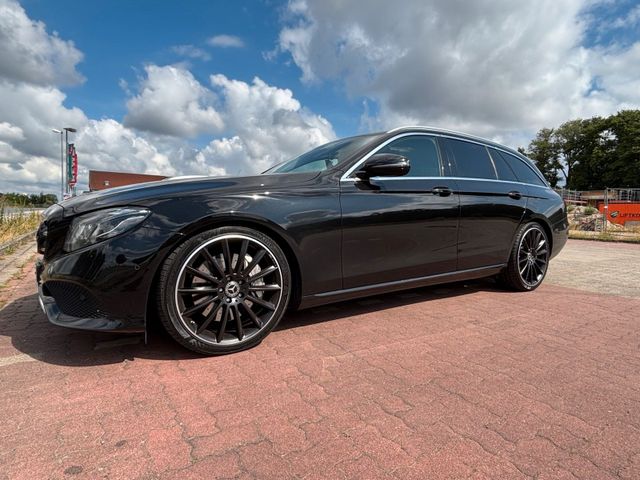 MERCEDES-BENZ Mercedes Benz E400 Kombi E43 4-Matic Stand...