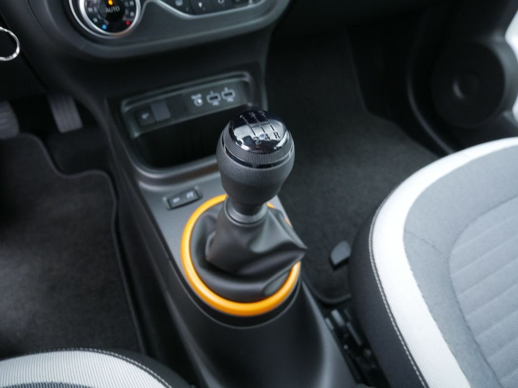 Fahrzeugabbildung Renault Twingo Equilibre SCe 65 KLIMAAUTOMATIK