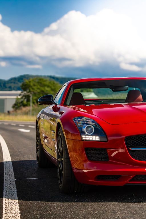 MERCEDES-BENZ SLS 2014