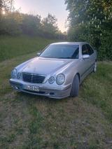 Mercedes-Benz Mercedes 210 2.0 Diesel - Mercedes-Benz: 210 D