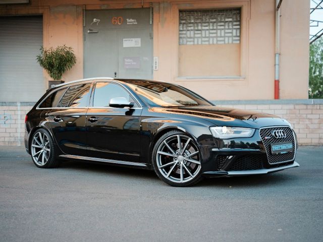 Audi RS4 Avant 4.2 FSI quattro *MwSt.*Phantomschwarz*