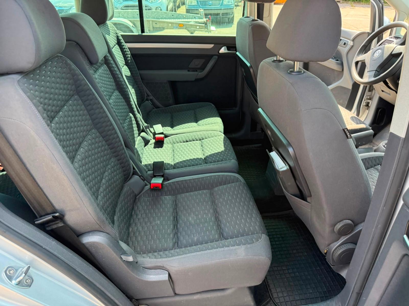 Volkswagen Touran 2007 — photo 31