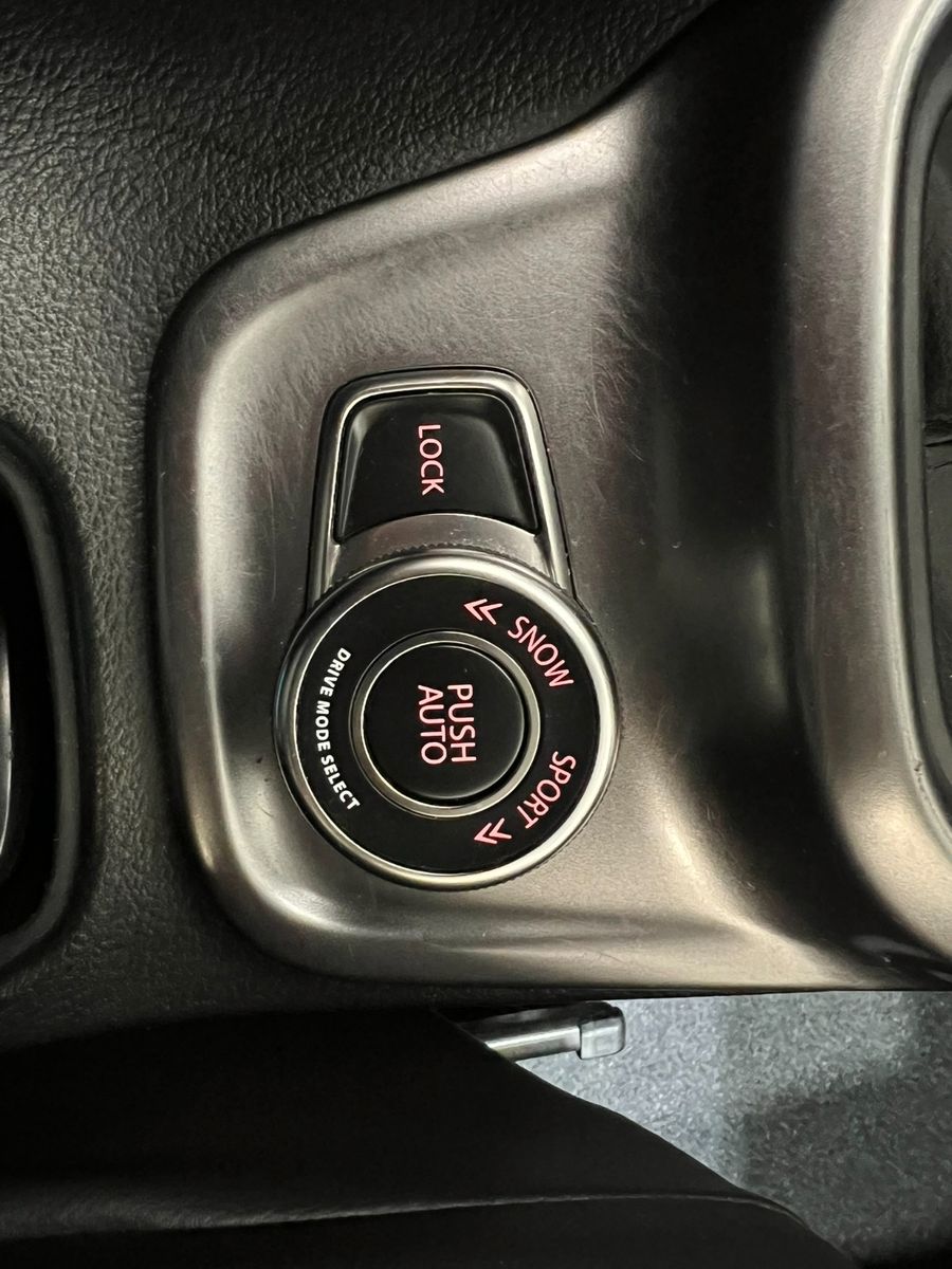 Fahrzeugabbildung Suzuki Vitara Comfort + / Pano. / LED / Allgrip