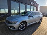 Volkswagen Passat Var. Business*Led*Navi*Kamera*Ahk*Top* - Volkswagen Passat Variant: Business