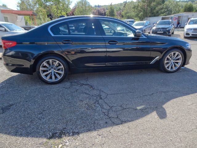 Fahrzeugabbildung BMW 520d xDrive/2.Hd/HUD/Leder/Virtual/Kam/Navi/