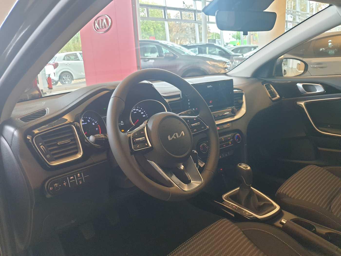 Kia Ceed SW 1.0T 100PS | Vision | NAV | KAM