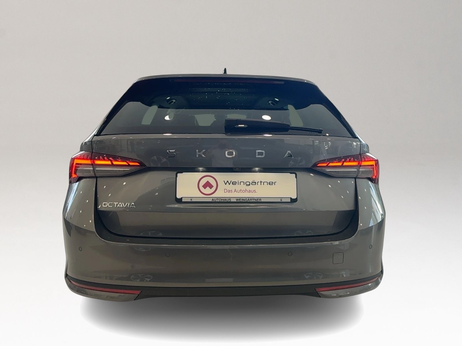 Octavia Combi Ultimate Schwarz 2.0 TDI, AHK, PAN