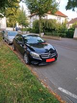 Mercedes-Benz Mercedes benz A 180 Schwarz - Mercedes-Benz A 180 in Bielefeld