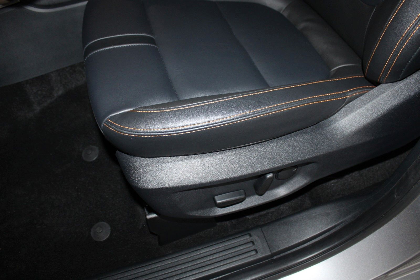Fahrzeugabbildung Ford Ranger Wildtrak Automatik AHK STDHZ TechnologieP