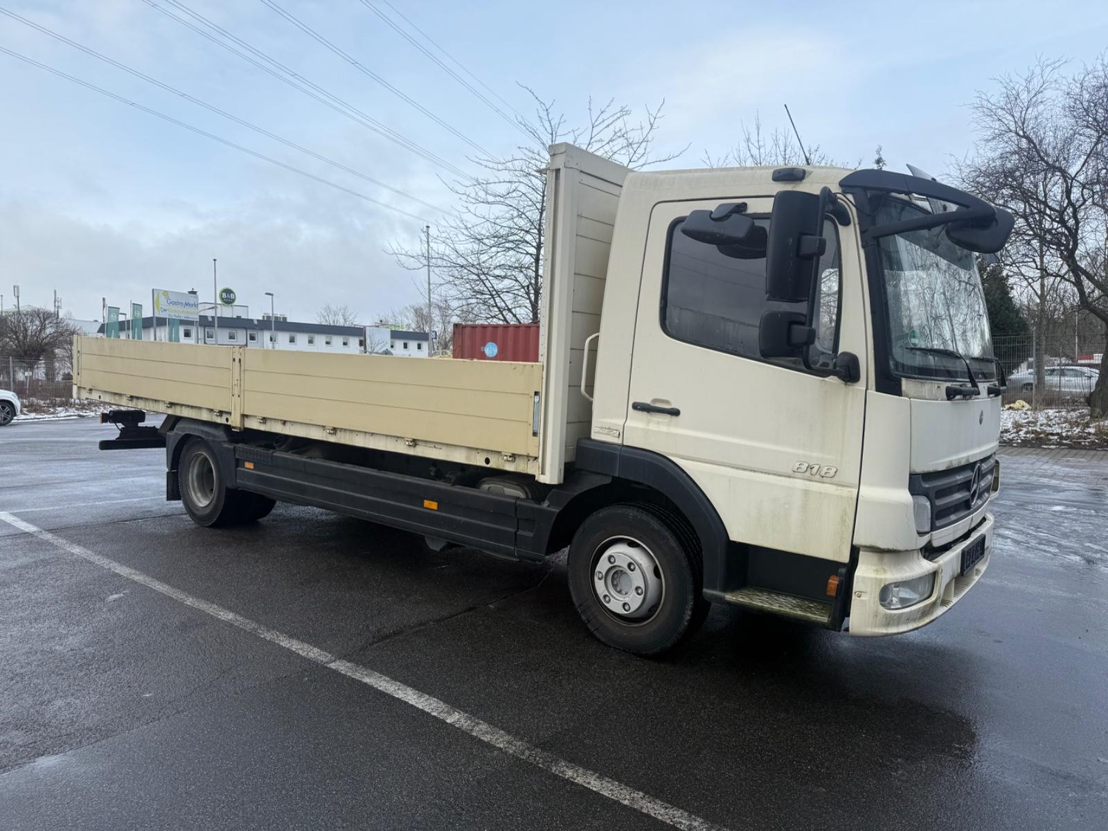 Mercedes-Benz Atego 2 4-Zyl. 4x2 818  4x2**KLIMA**BLATT**LUFT*