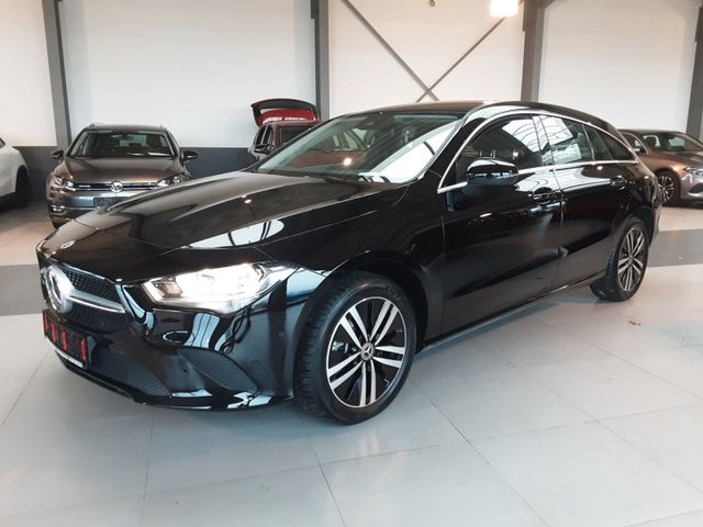 MERCEDES-BENZ CLA 250e PHEV Shooting Brake NAVI APP SH PDC