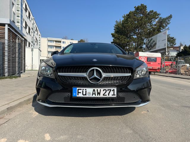 MERCEDES-BENZ CLA 180 Shooting Brake CLA 180 d Shooting Br...