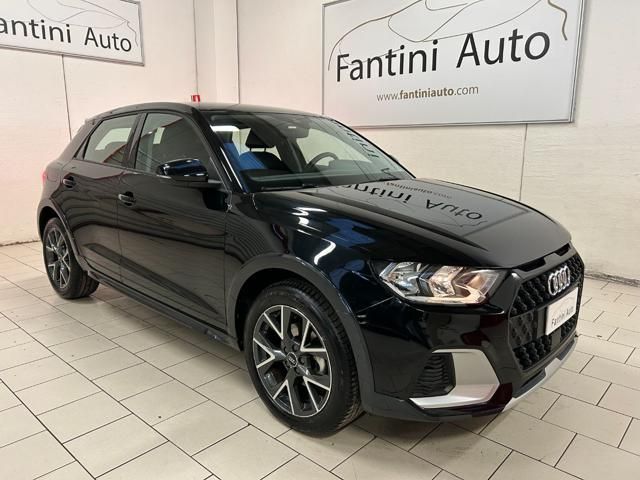 Audi AUDI A1 citycarver 30 TFSI S tronic Admired