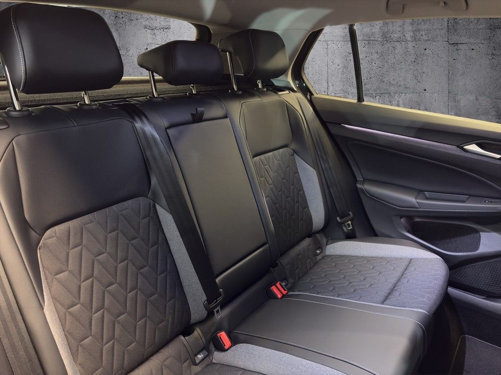 Volkswagen Golf - Bild 10