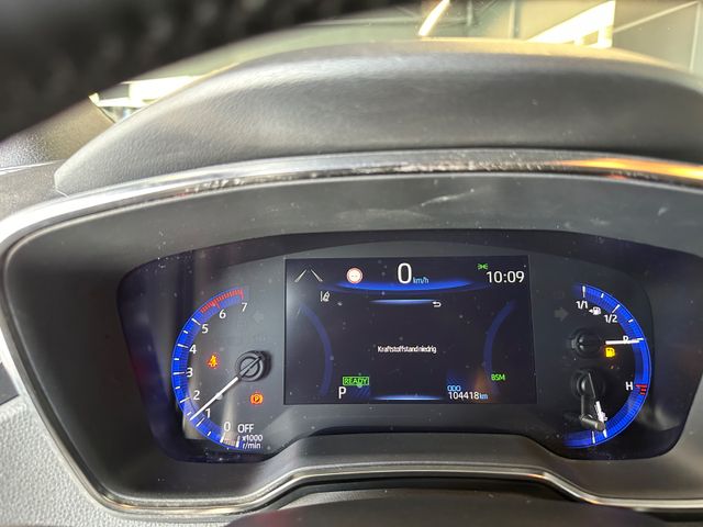 Toyota Corolla  Touring Sports Hybrid Club