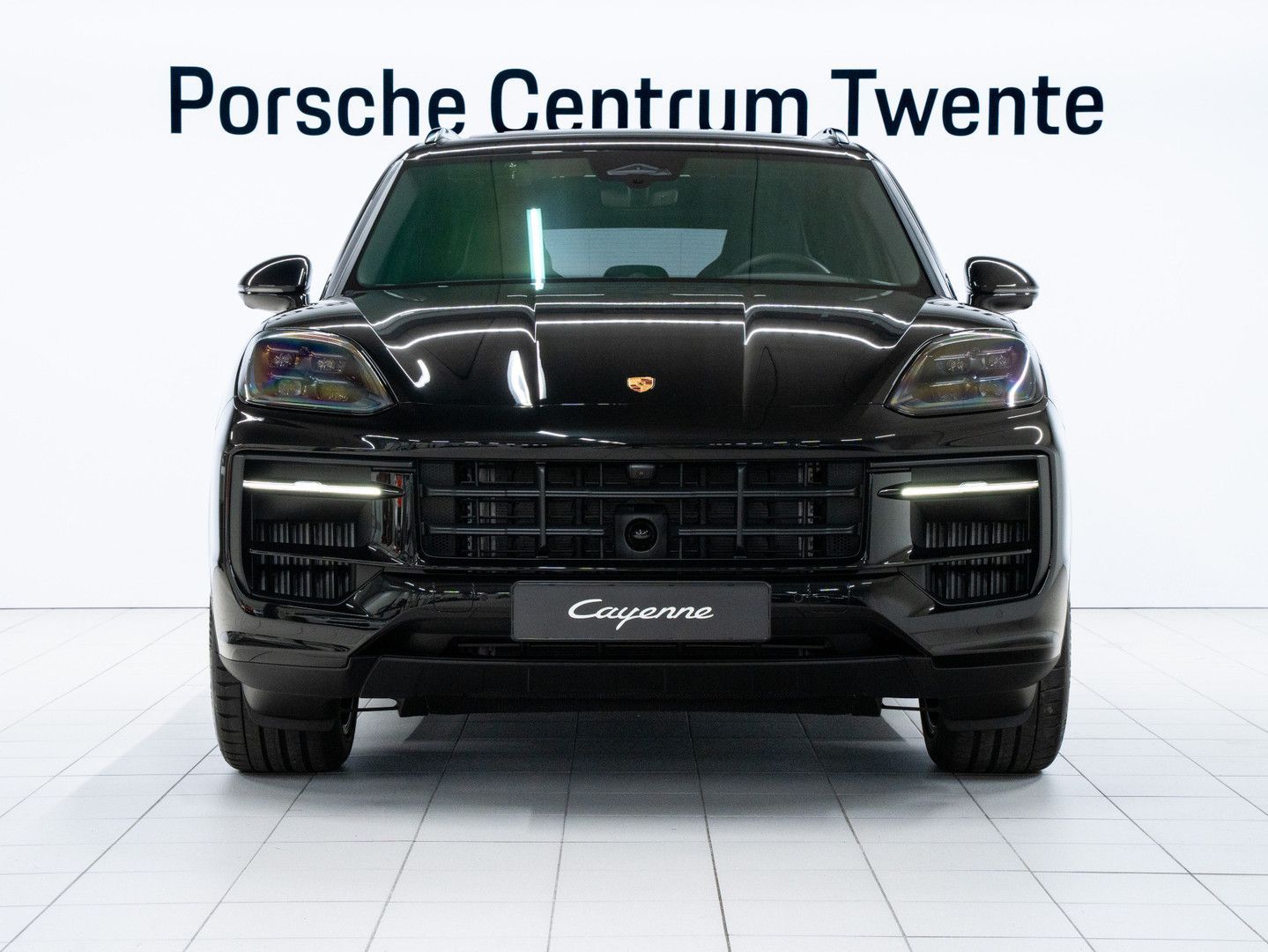 Porsche Cayenne E-Hybrid Black Edition imagem 2
