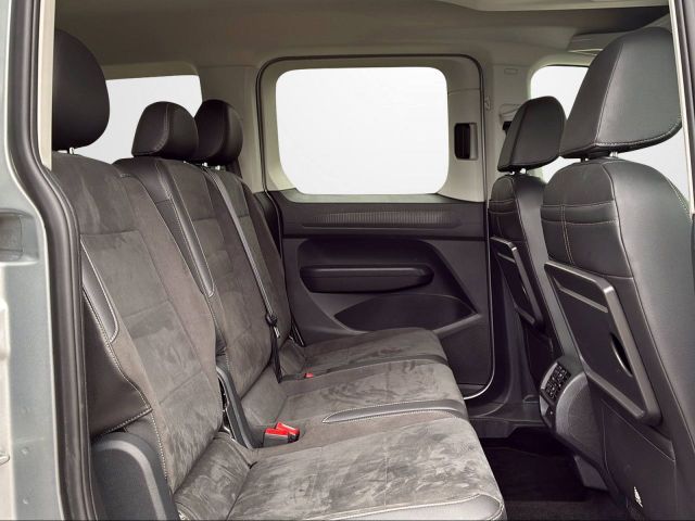 CADDY 2.0 TDI DSG STYLE AZV+APP+LED+7 SITZE+CAM