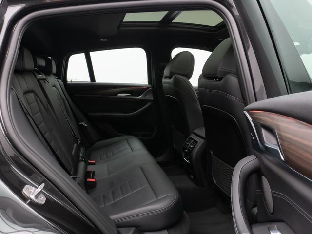 Foto Nummer 26: BMW X4