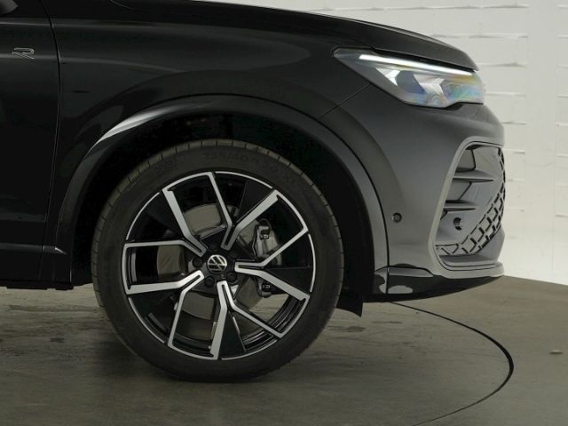 Tiguan R-LINE TSI DSG 4MOTION+AHK+MATRIX LED+NAV