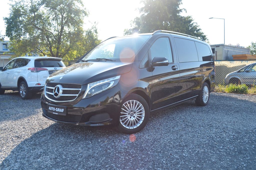 Image of Mercedes-Benz V 220