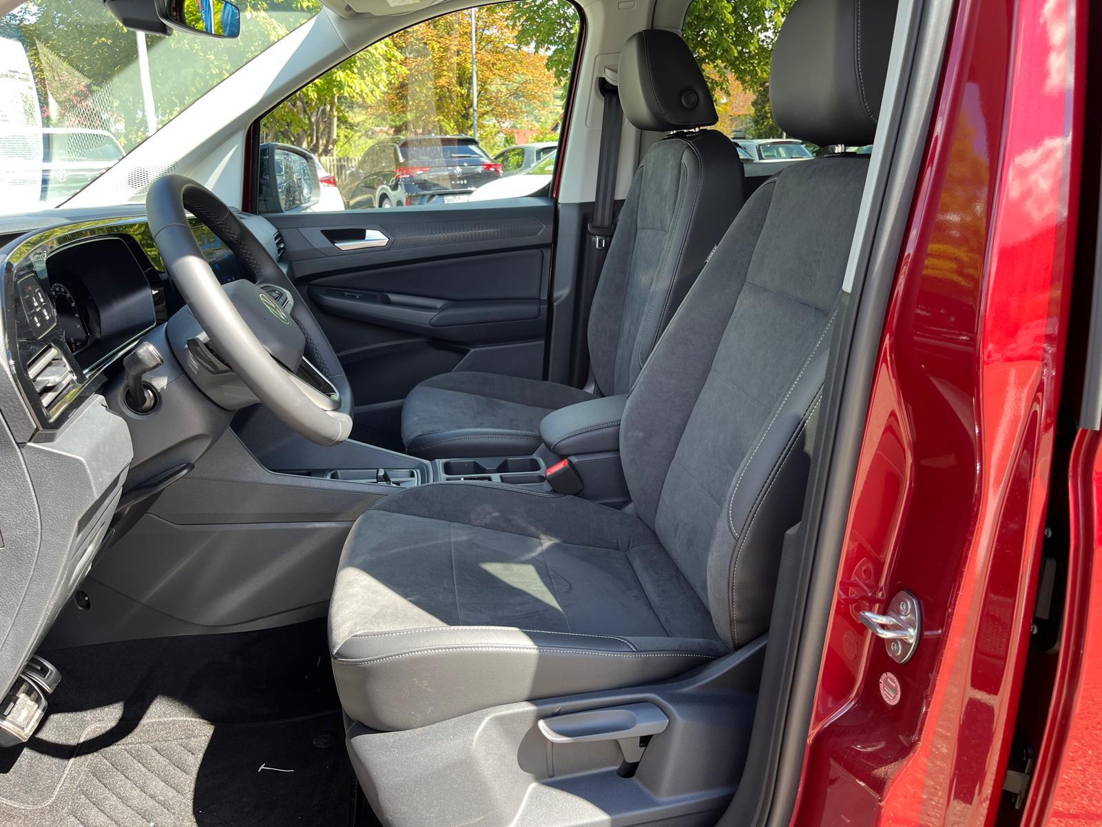 Volkswagen Caddy Maxi Style DSG 7-Sitzer - AHK
