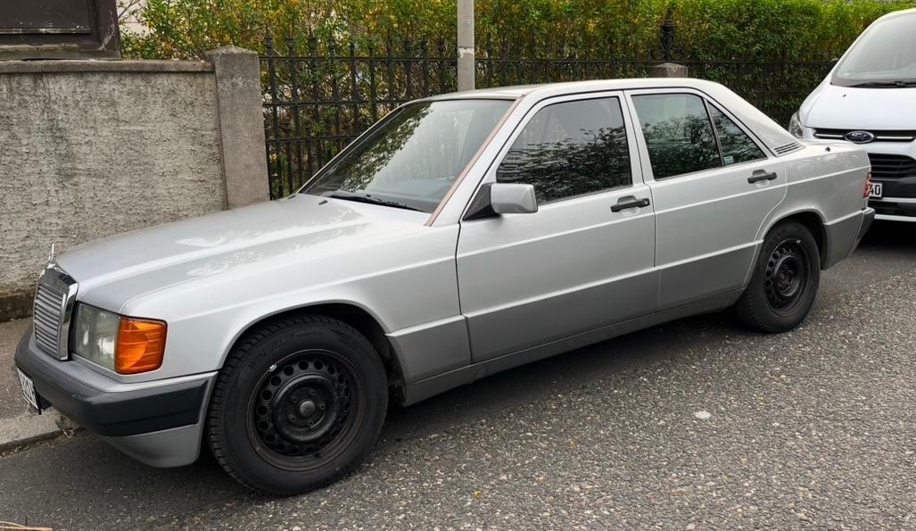 Mercedes-Benz 190