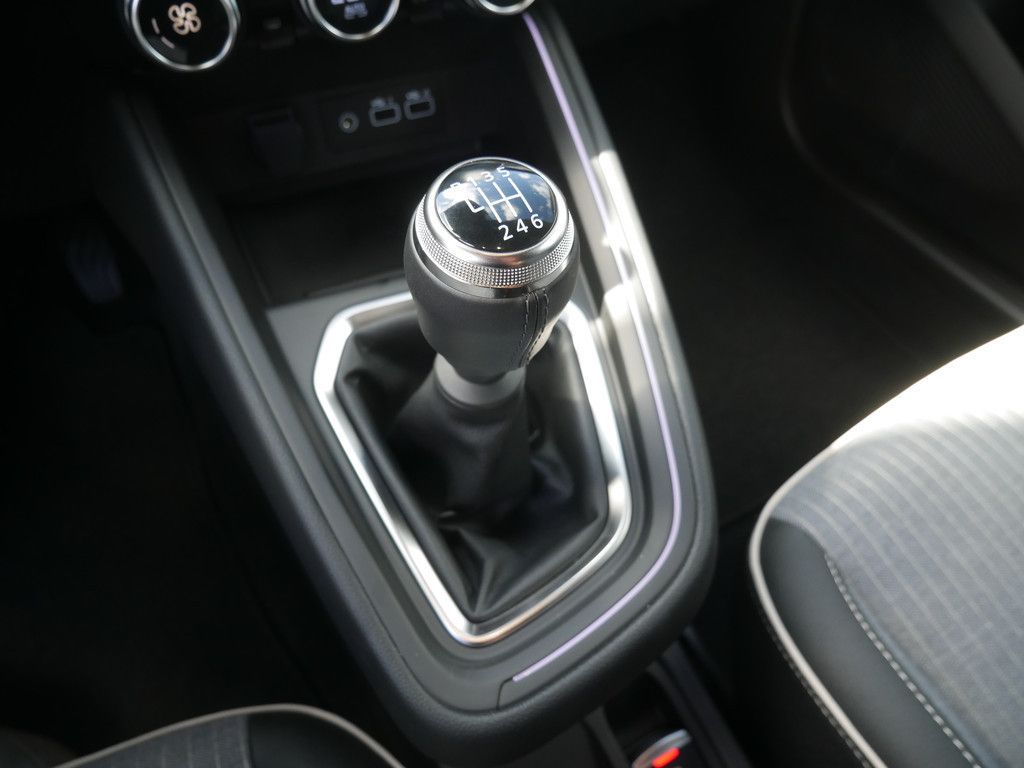 Fahrzeugabbildung Renault Clio Techno TCe 90