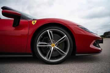صورة 7 لـ 2023 Ferrari 296 GTS