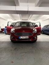 Ford S-Max 2,0 TDCi 132kW Titanium 7-Sitzer
