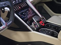 Fahrzeugabbildung Lamborghini Urus (BANG&OLUF/3D-CAM/PANO/MASSAGE/2xTV/STYLE