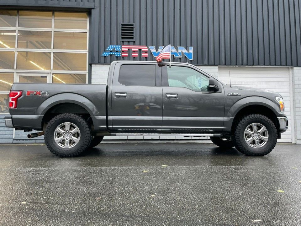 Fahrzeugabbildung Ford F 150 Supercrew V8 5.0 Leder 4x4