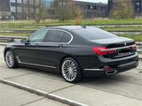 BMW 730d SoftClose AppleCar BMW Scheckheftgepflegt - BMW 7er Reihe in Bochum
