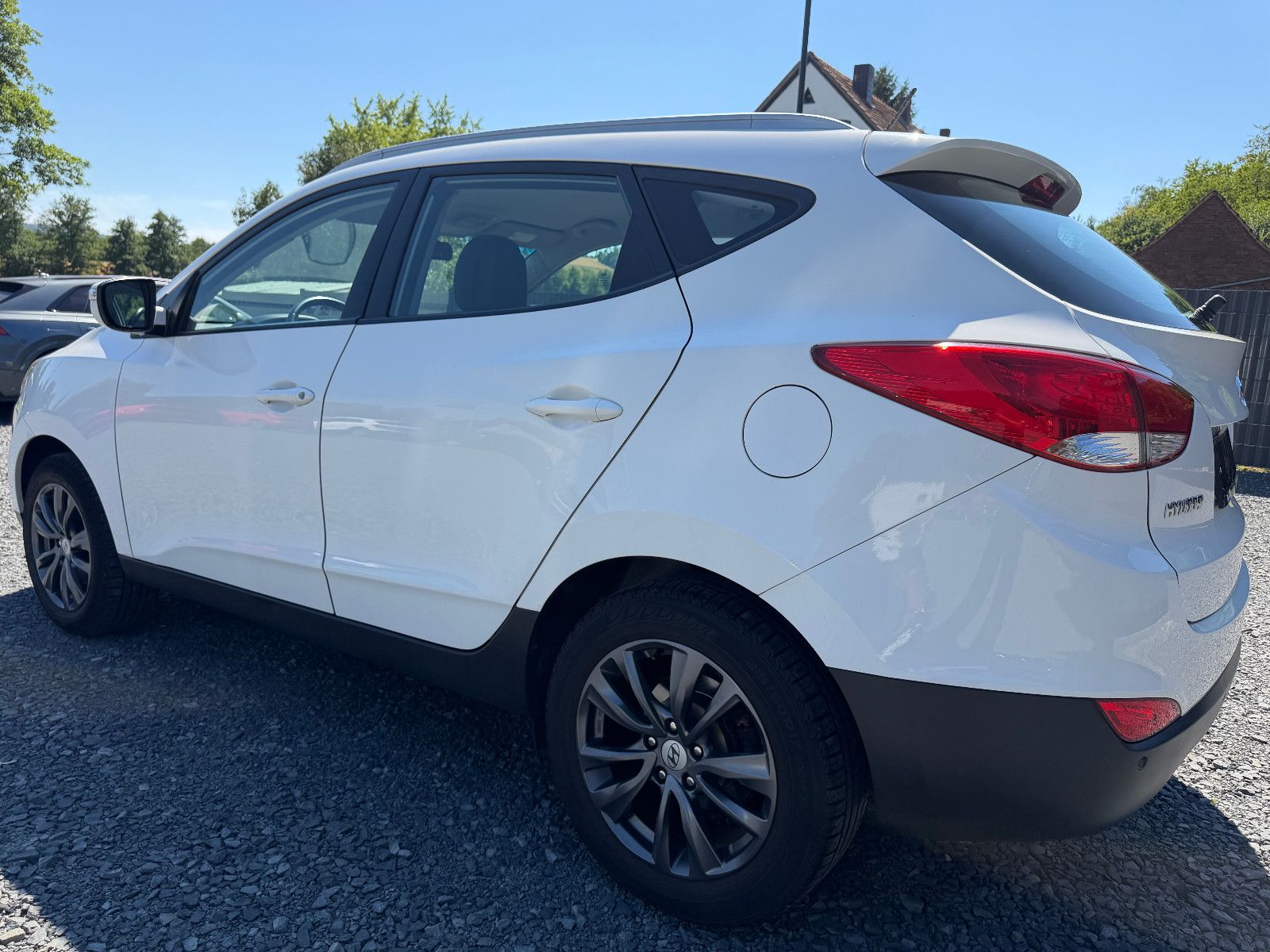 HYUNDAI ix35 2.0D AWD Bi-XENON/PDC/KLIMAA – Foto 5