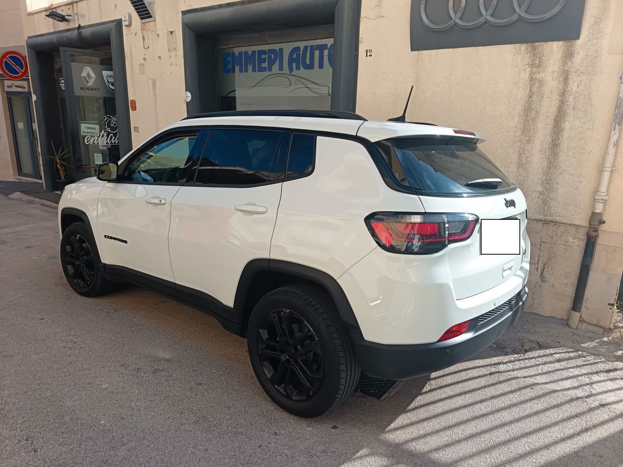 Jeep Compass 1.6 MJ 130CV KM19.500 Night Eagle F imagem 3