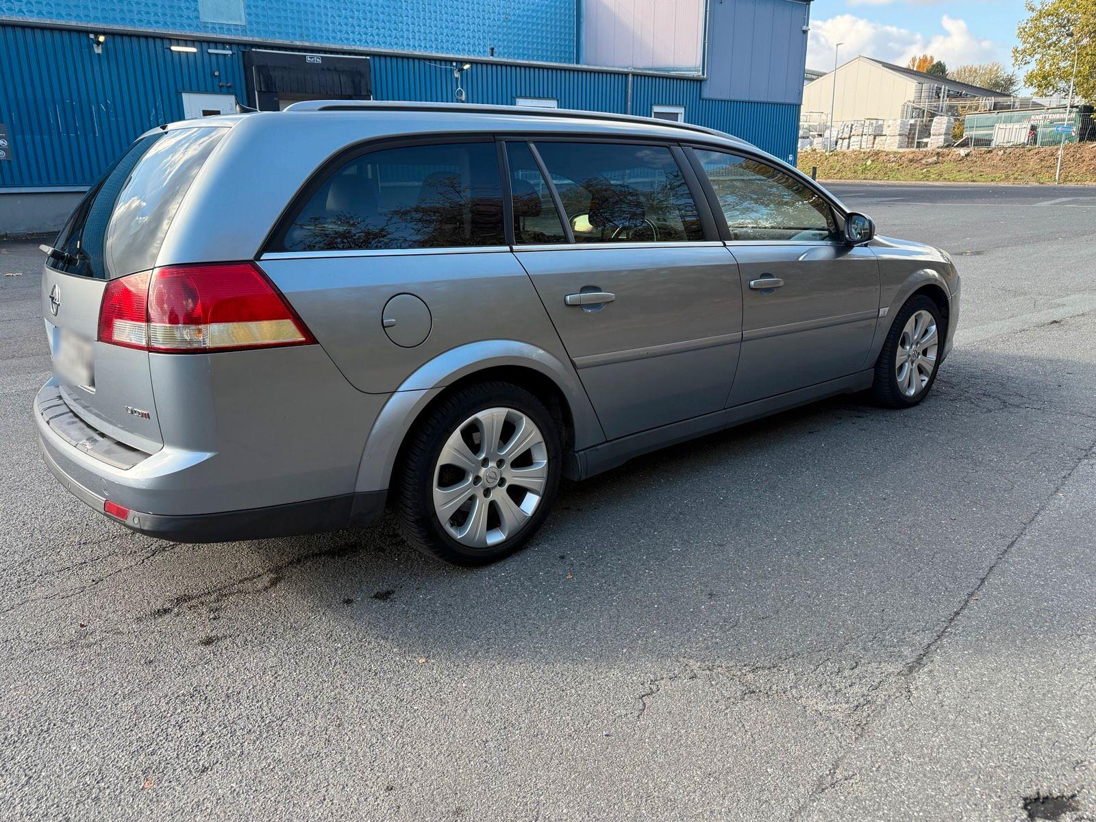 Opel Vectra 2008 — engine 150 HP (110kW)