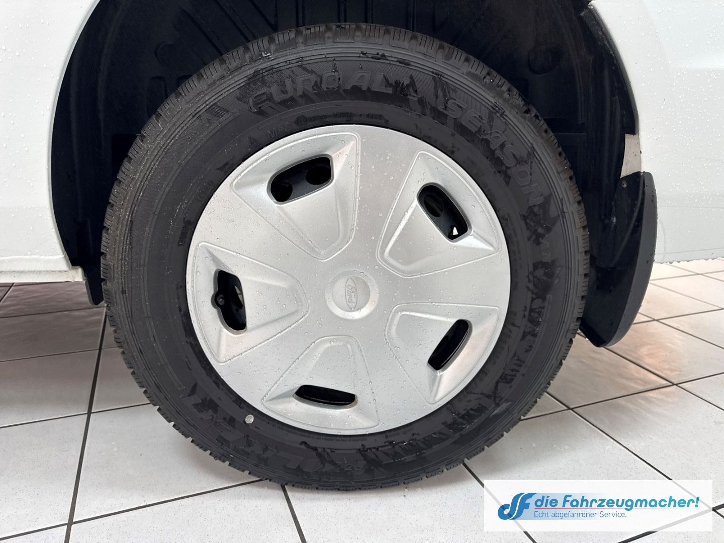 Fahrzeugabbildung Ford Transit Custom 320 L2 Trend 2.0 TDCi EU6d Dyn. K