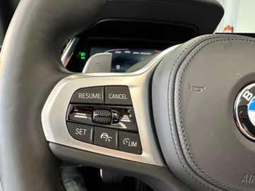 Fahrzeugabbildung BMW Z4 M40i Roadster*Keyless*Kamera*Distronic*HarmK