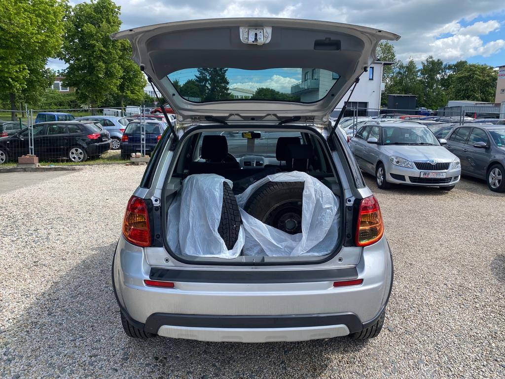 Suzuki SX4