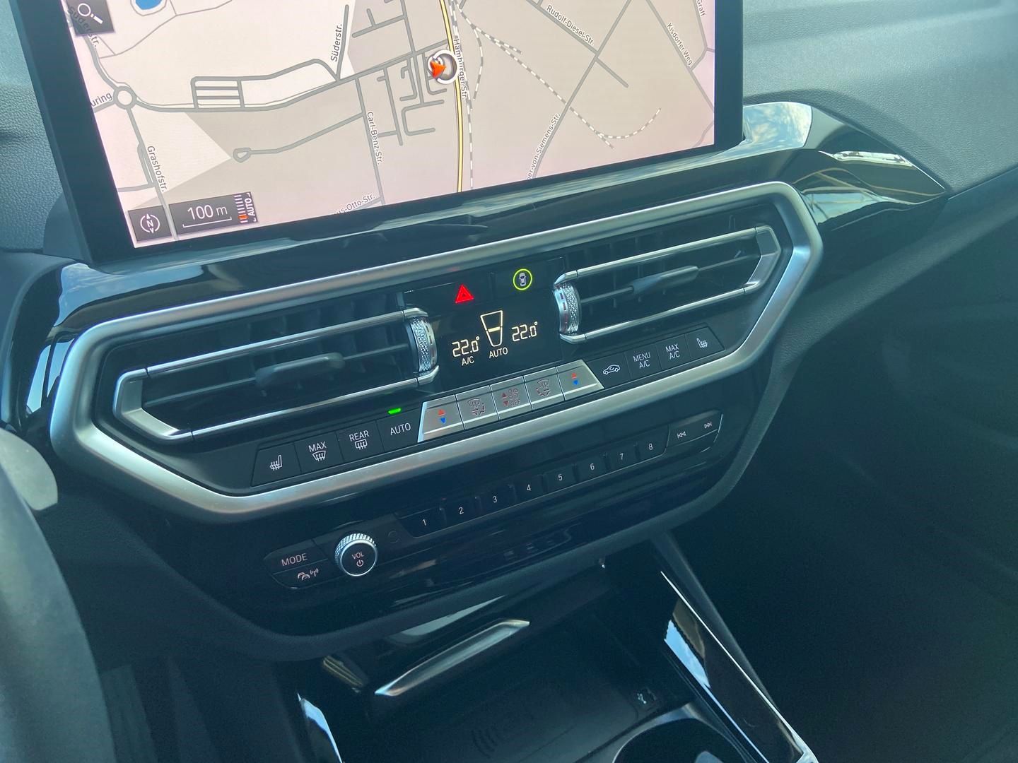 BMW X3 xDrive20d Navi Leder HiFi LED PA SHZ DAB foto 12