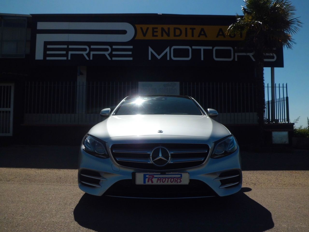 MERCEDES-BENZ Mercedes-benz E 220 d Auto Premium Plus