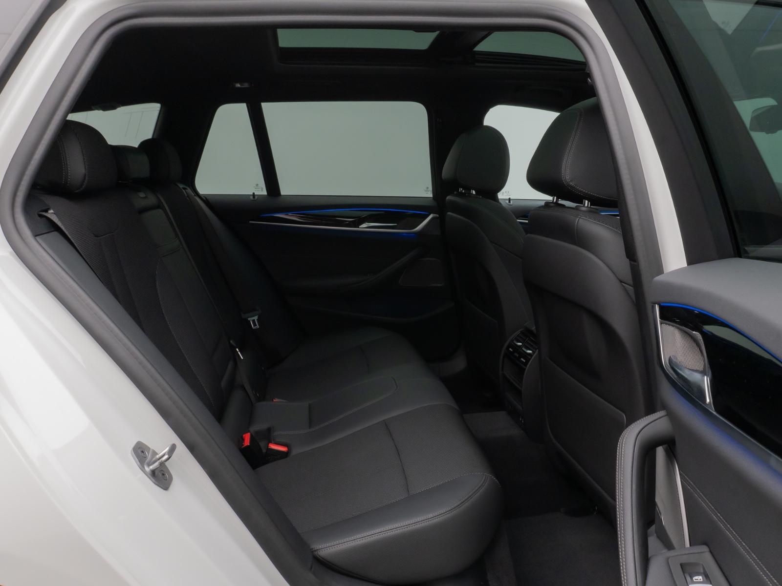 BMW 520d xD Tour Sport Line Pano H/K Exklusiv Paket