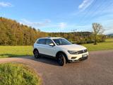 Volkswagen Tiguan 1.4 TSI *ACT* SOUND*PDC*AHK*LED*ACC*SHZ* - Volkswagen Tiguan SOUND mit Benzin-Antrieb