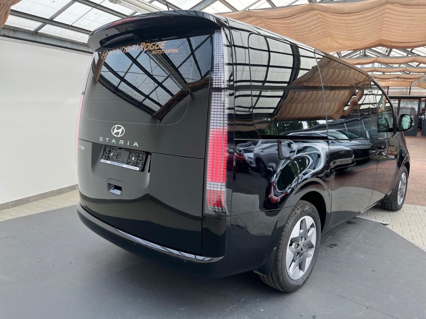 Hyundai Staria – Bild 4