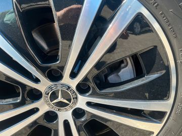 Mercedes-Benz E 200 E T-Modell E 200 d