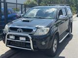 Toyota Hilux Double Cab Executive 4x4 - Toyota Hilux Gebrauchtwagen