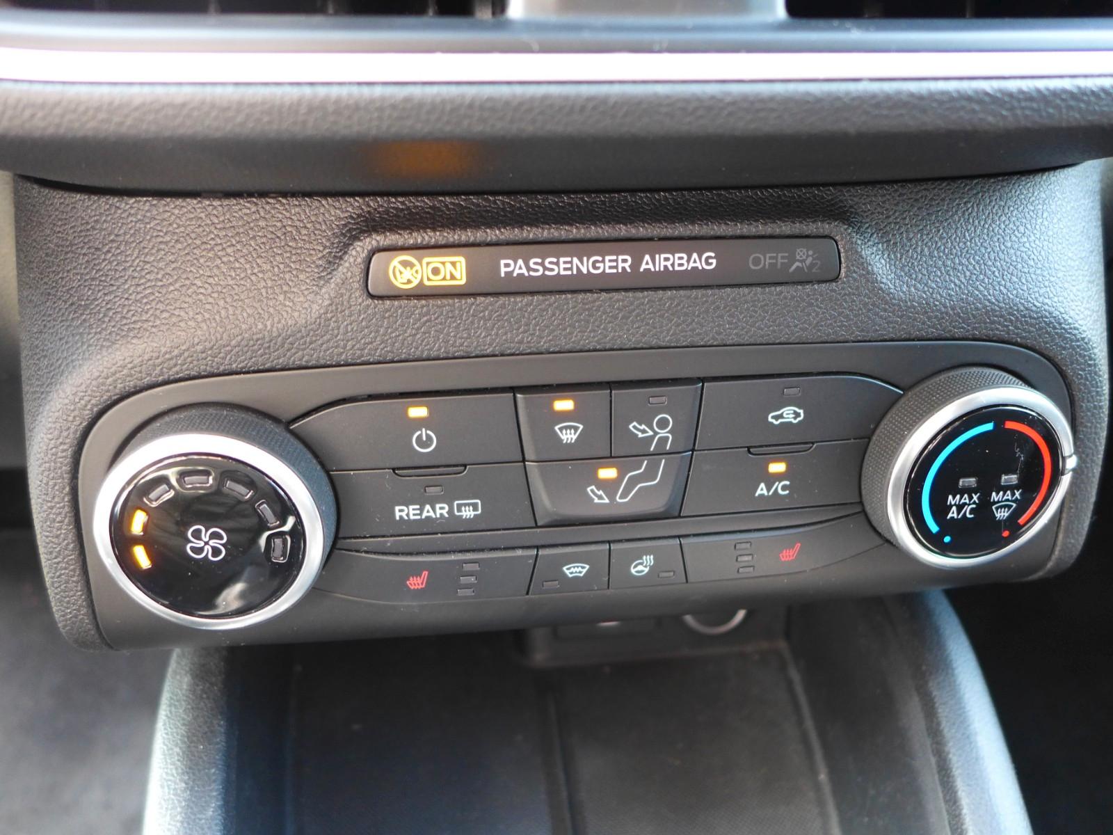 Ford Focus Turnier Cool & Connect 43 tkm.!!!